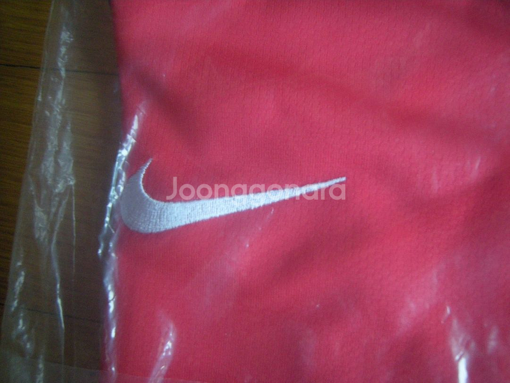 나이키에나멜힙색 한정판+국대축구유니폼레어/아디디스 노스페이스 러닝조깅헬스요가자전거 캠핑등산낚시 조던acg아이폰--4