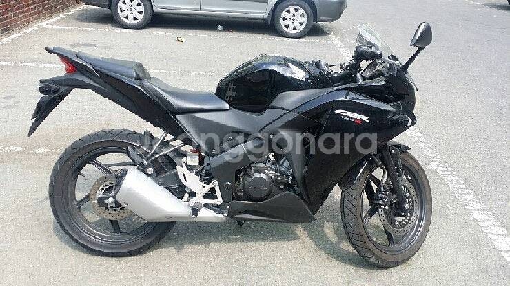 cbr125 직거래 카드로 구매 생각합니다--0