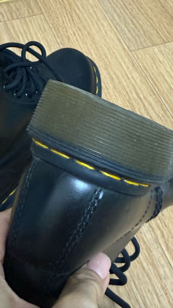 닥터마틴 1460 모노 230/UK4 이미지