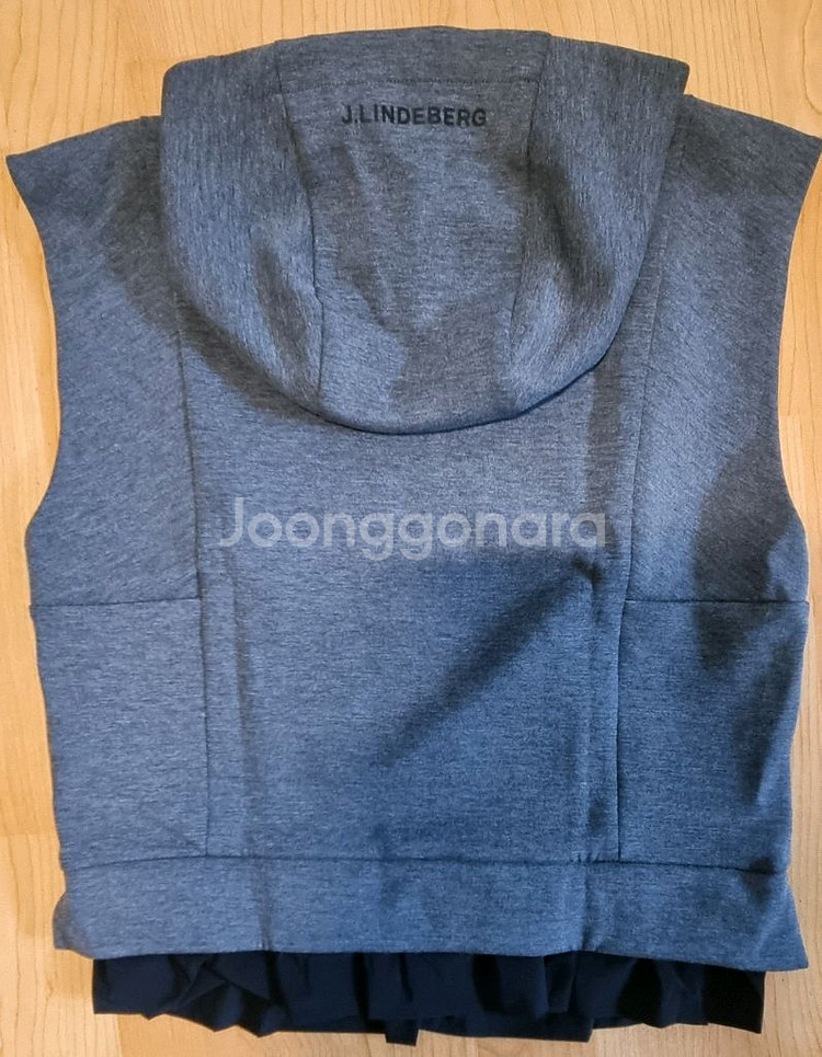 [새상품] 제이린드버그 여성 후드 베스트--1