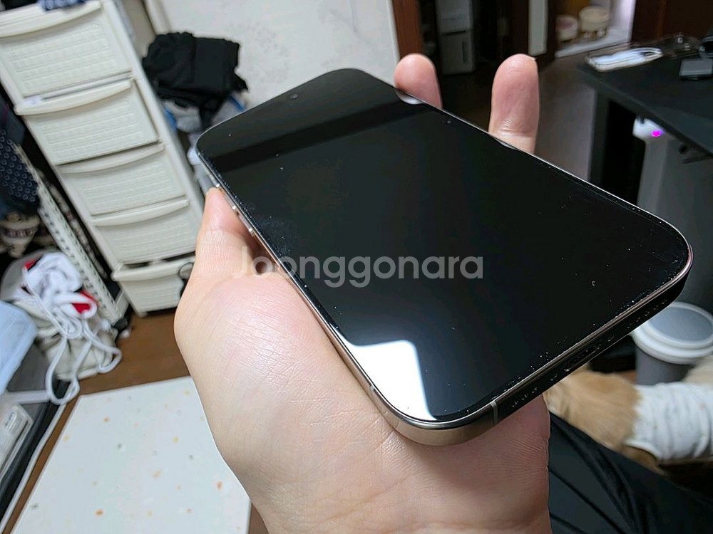 아이폰16프로 256GB 판매합니다--3