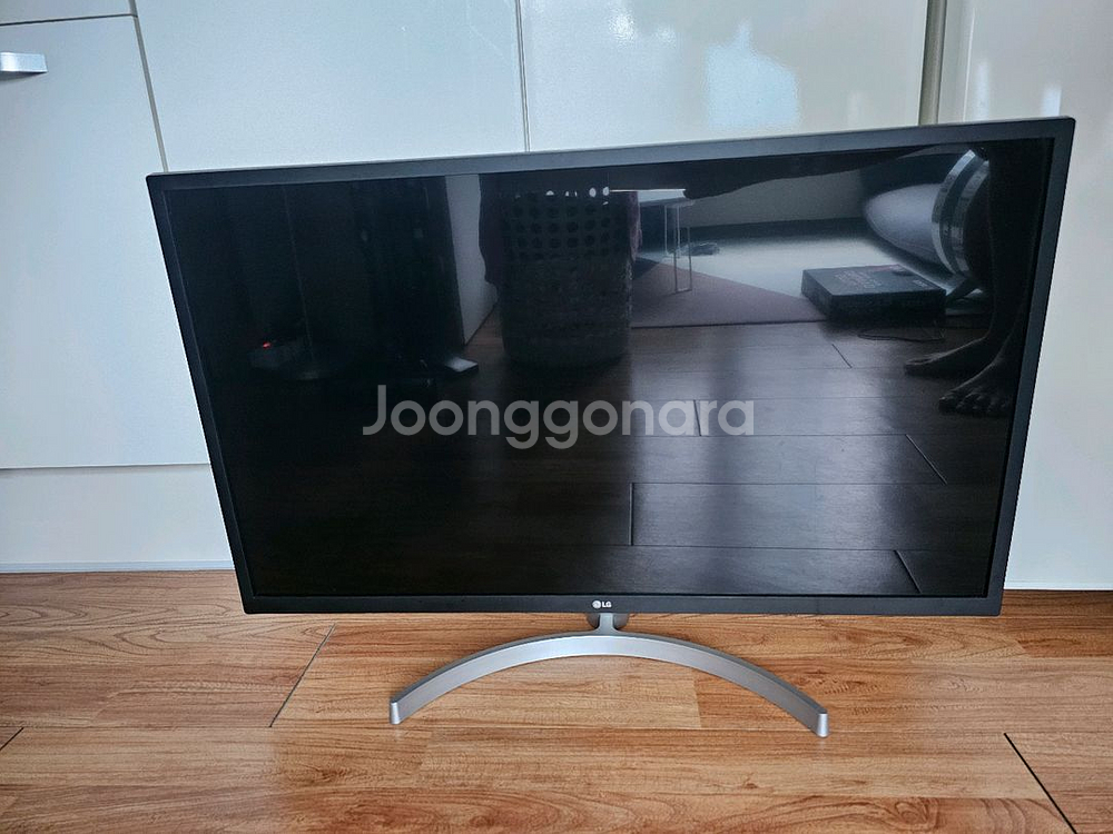 lg 32인치 모니터--0