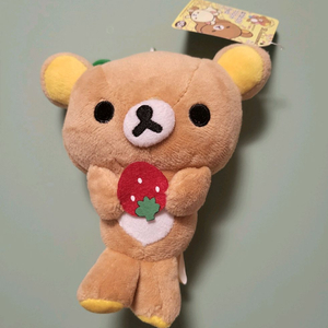 리락쿠마 딸기 키링 인형 새상품