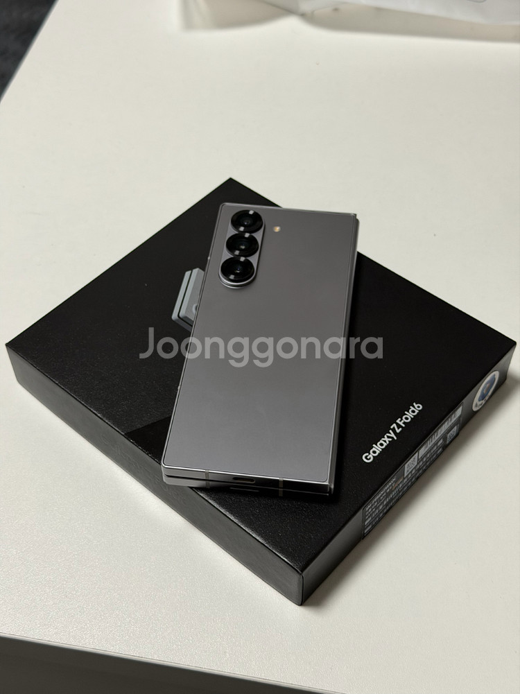 24년10월2일 skt개통 갤럭시Z폴드6 512g 실버--1