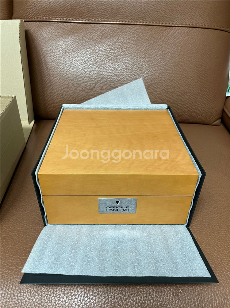 파네라이 한정판 pam662 (라떼 다이얼) 새상품급--4