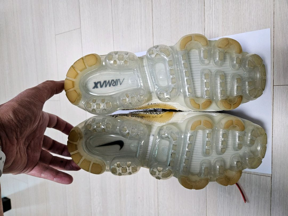 나이키 오프화이트 베이퍼맥스 265 이미지