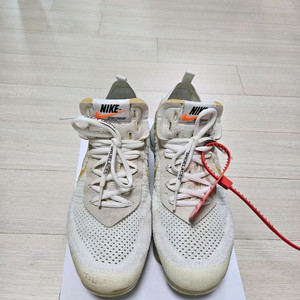 나이키 오프화이트 베이퍼맥스 265