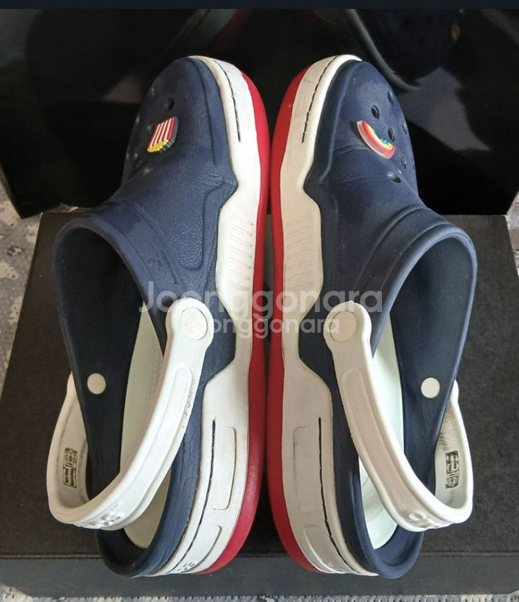 크록스정품 270 지비츠포함 m9w11--6