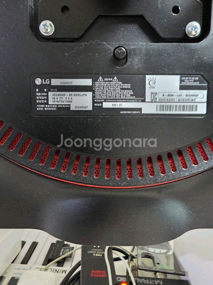 LG 32GK650F 32인치 QHD 모니터--2