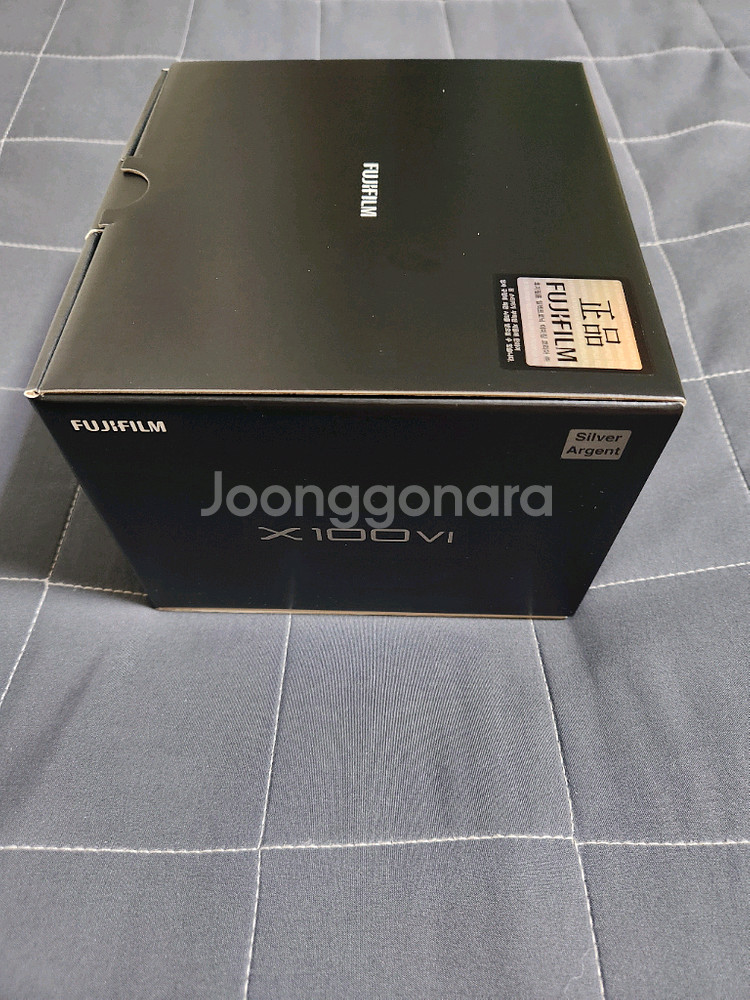 X100VI 후지필름 실버색상 미개봉 미사용 판매합니다--0