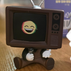 괴담출근 괴출 팝업 모두앉아 피규어 브라운