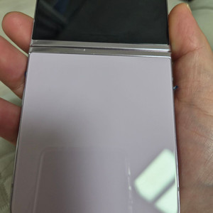 z플립5 512기가 최상급 판매합니다.