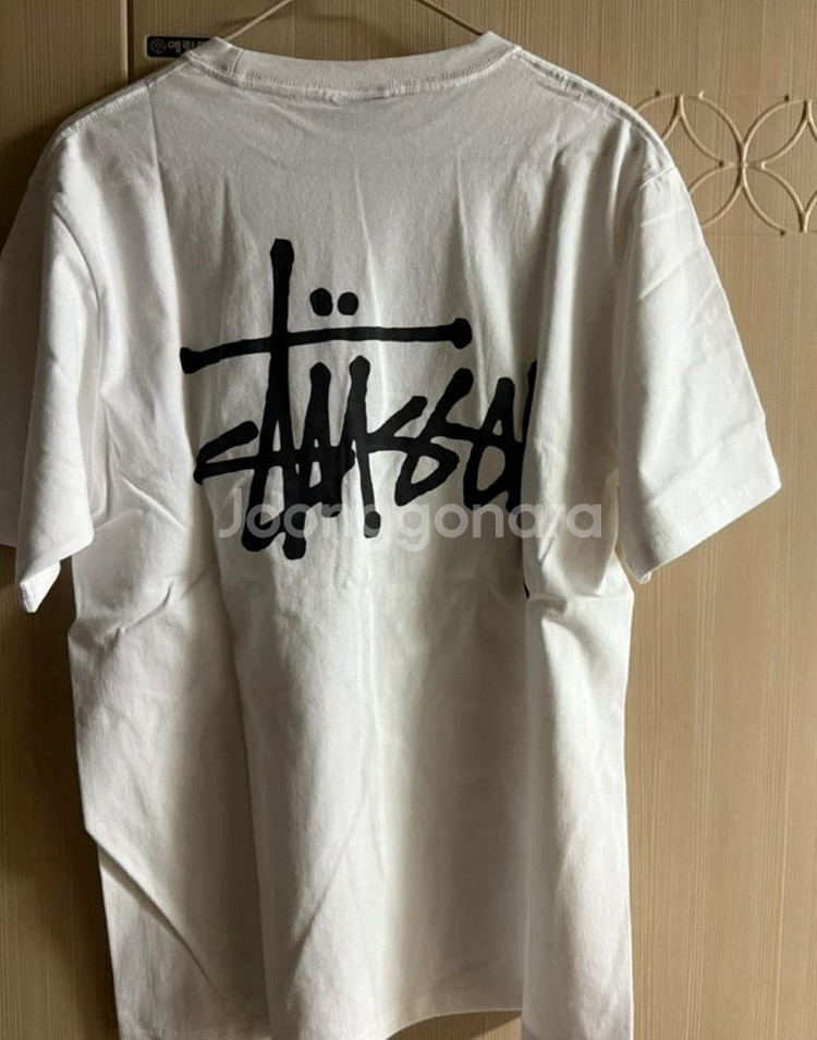 스투시 화이트 기본빈팔--2