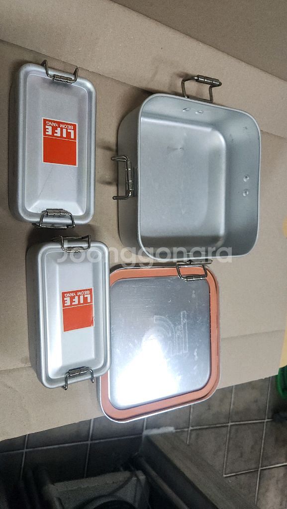 빈티지 캠핑 알루미늄 반찬통?도시락?--1