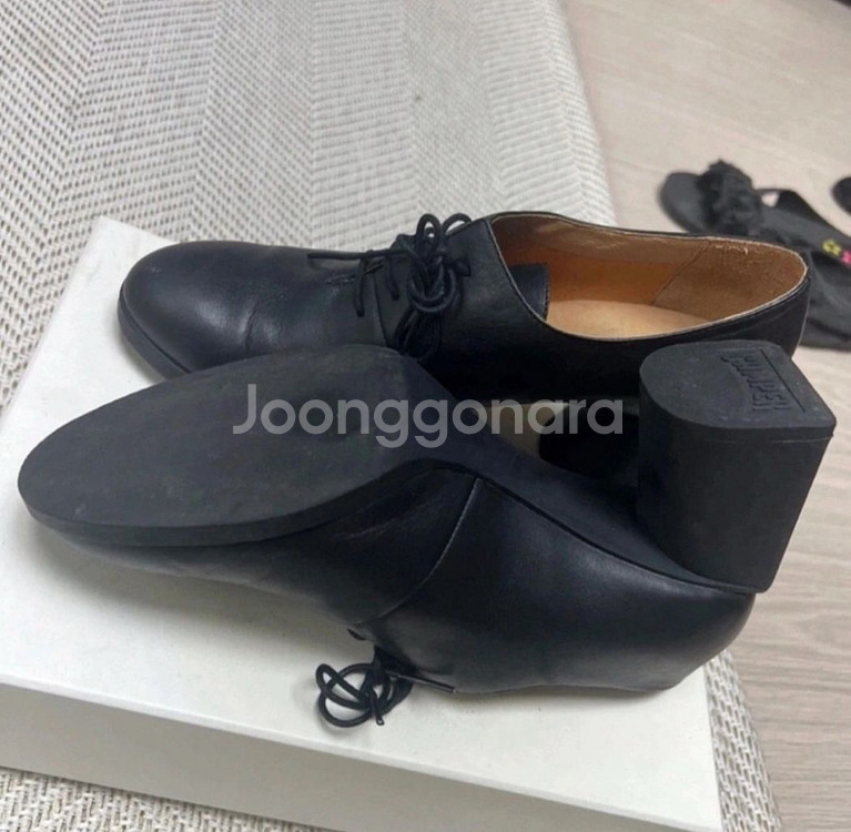 Camper 캠퍼 여성 펌프스 구두 사이즈240--1