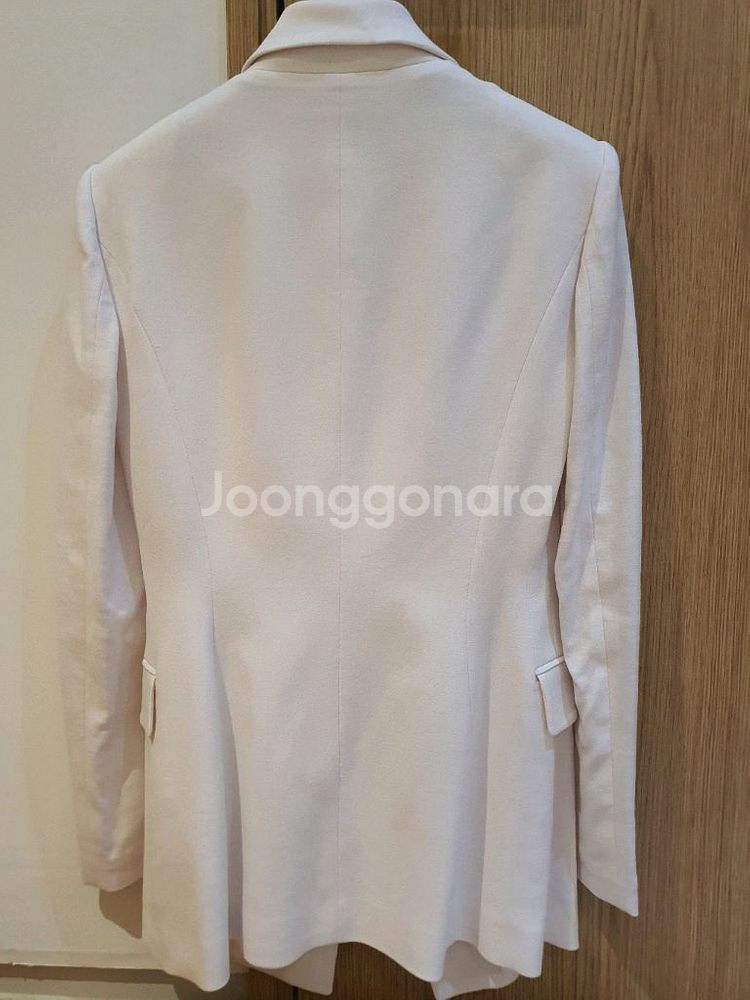 모조에스핀 여성 봄,가을 자켓 새상품 판매합니다!--3