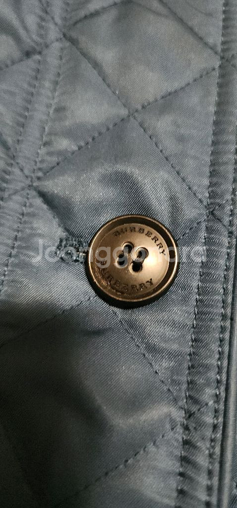 버버리 여아 라운드 퀼팅자켓 8y--6