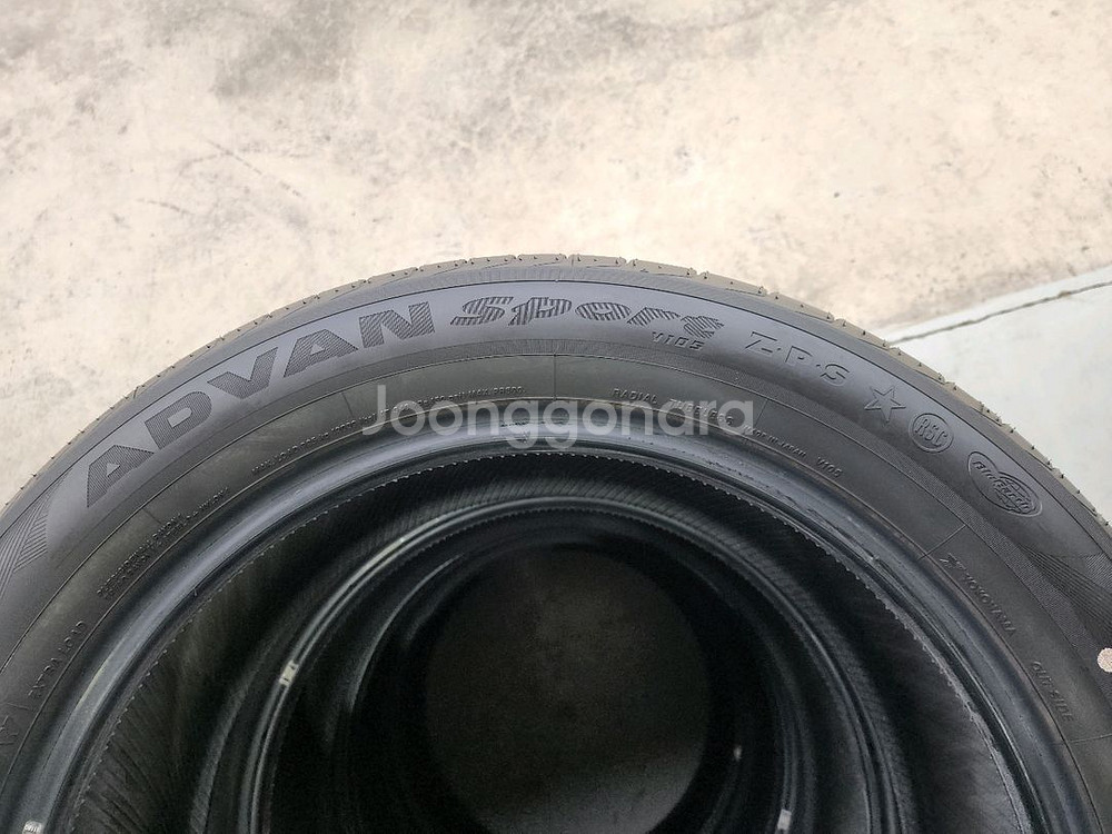 요코하마 어드반스포츠 105v 245 50 19 4본--2