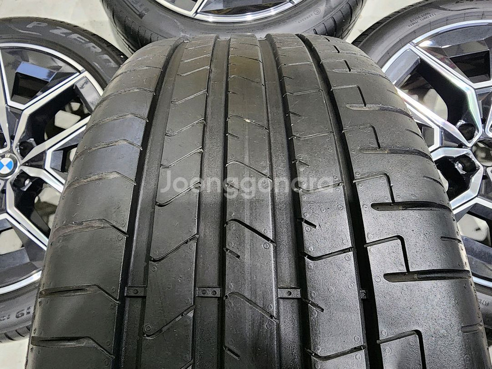 BMW G60 936m 5시리즈 19인치 휠타이어--9