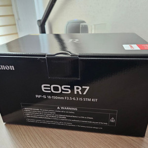 캐논 EOS R7 18-150 KIT 미러리스 카메라