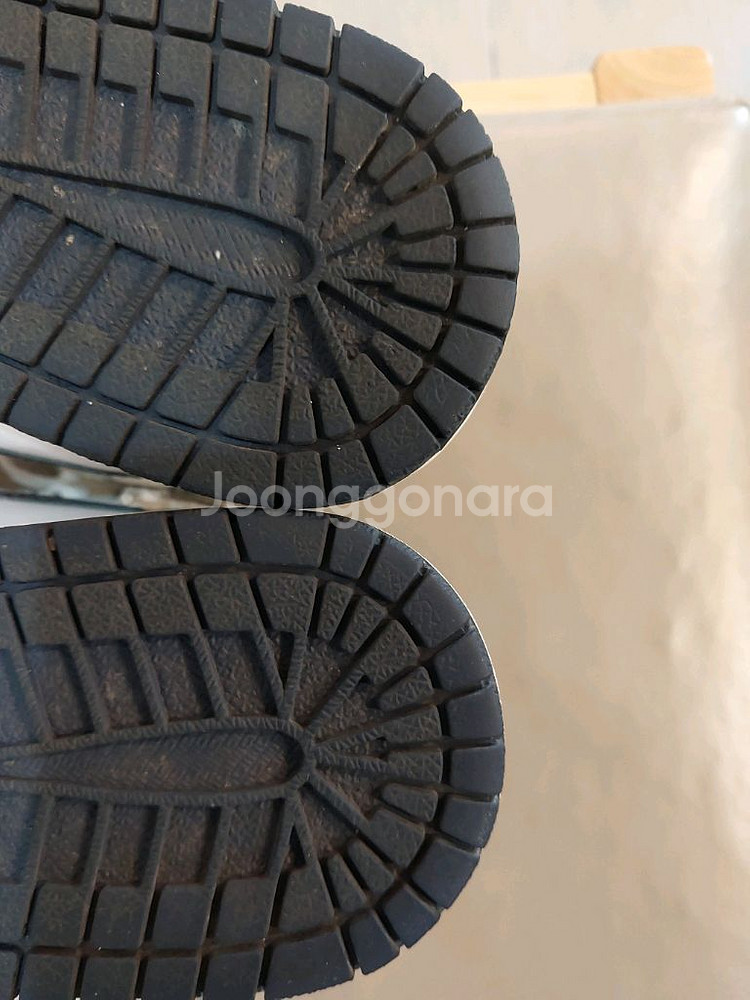 나이키 에어 조던 1 레트로 하이 OG 메탈릭 네이비--3