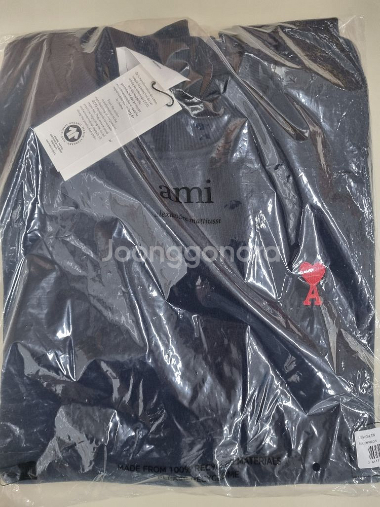 아미 스몰 자수 하트 맨투맨--3