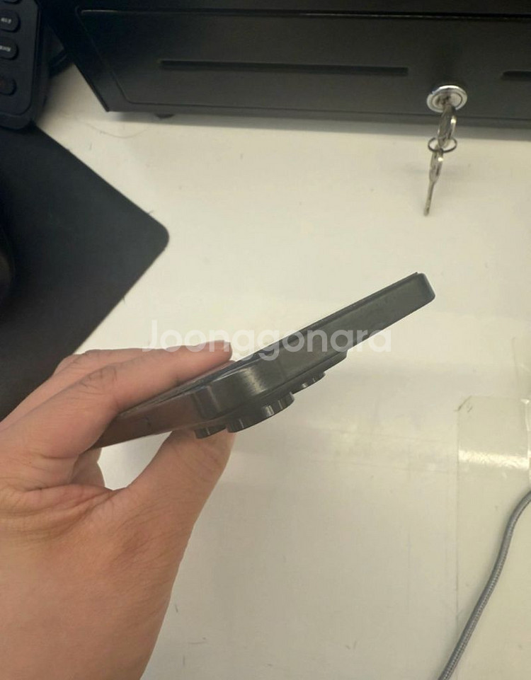아이폰16프로맥스512gb 블랙 팝니다--3