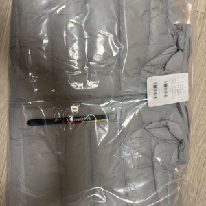 살로몬 엑스 퓨즈 그레이 패딩 xl사이즈