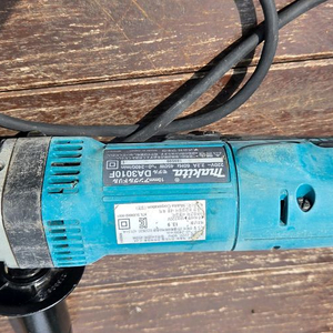 마끼다 코너드릴 DA3010F