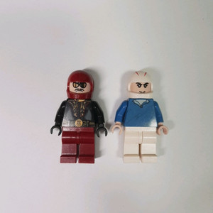 레고 8158 스피드 레이서 단종 피규어들 팝니다