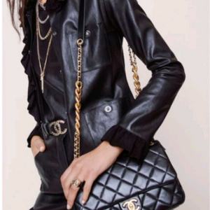 정품 샤넬 제니백 클래식 시즌 크로스백 내장칩