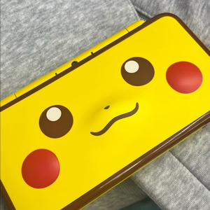 닌텐도2ds xl 피카츄 에디션