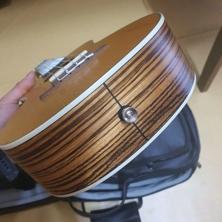 우쿠렐레 (Obong guitar Tenor) 이미지