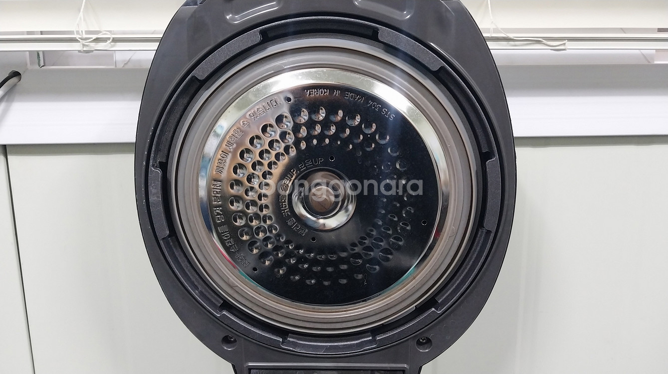 쿠쿠 10인용 압력밥솥 CRP-M1060SE--2