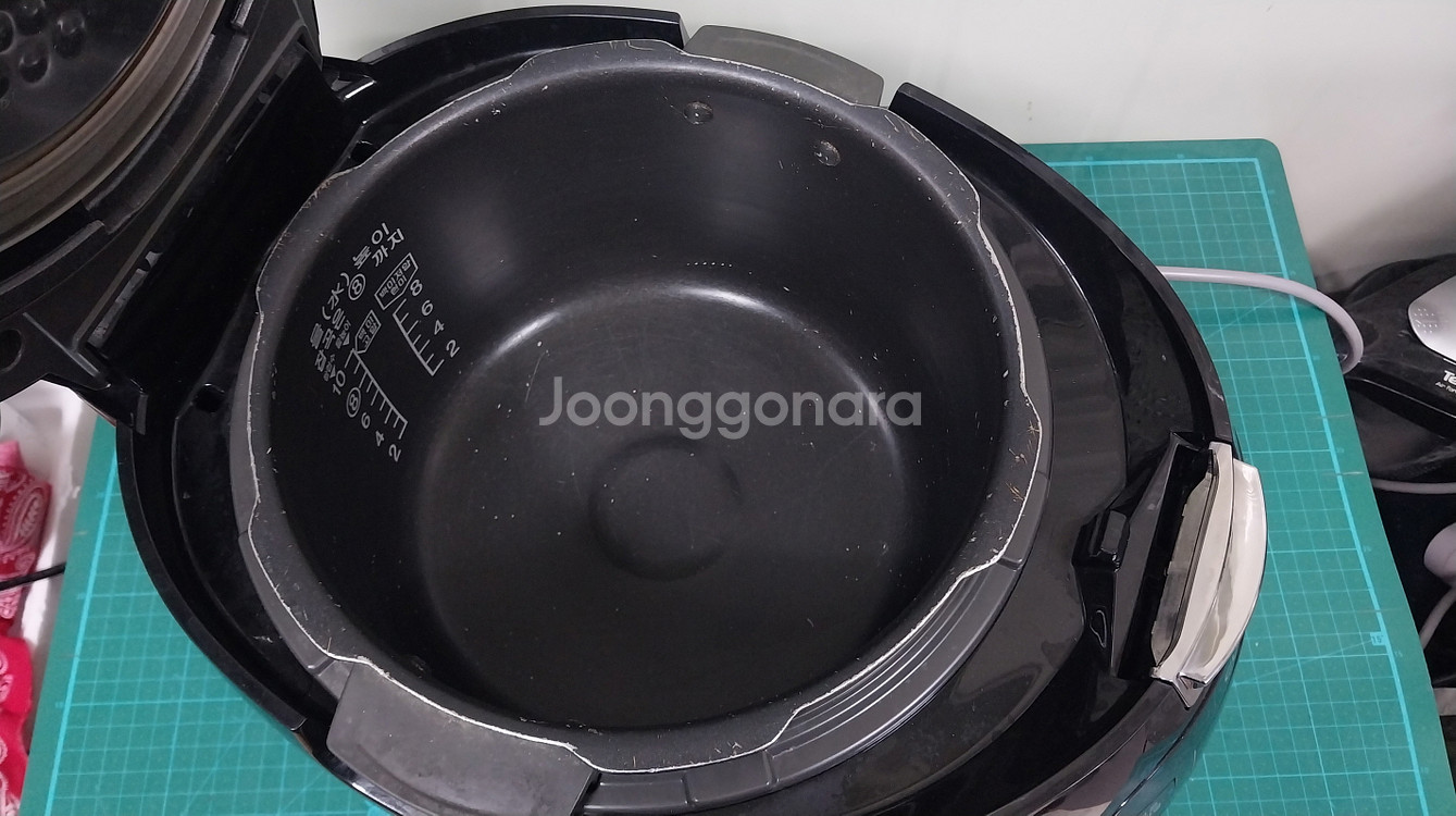 쿠쿠 10인용 압력밥솥 CRP-M1060SE--3