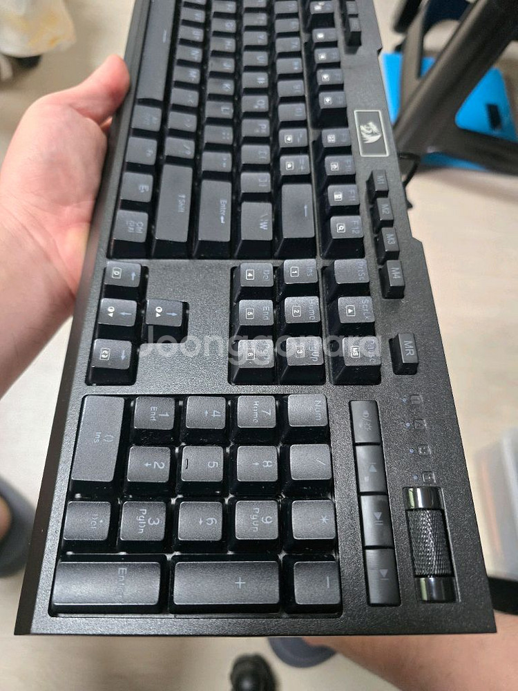 레드래곤 K586 RGB 게이밍 키보드--2