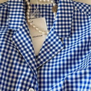 라밤바룸 블루 깅엄체크 셔츠 55사이즈 팝니다.