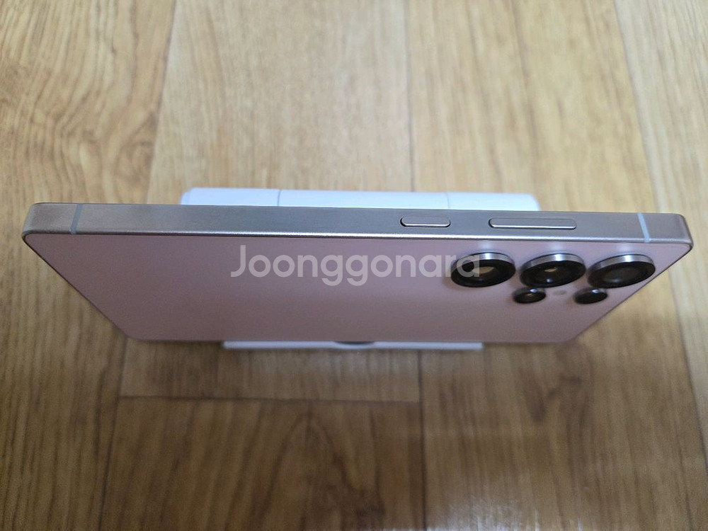 갤럭시 S25 울트라 SSS급 256G 자급제 새상품급--2