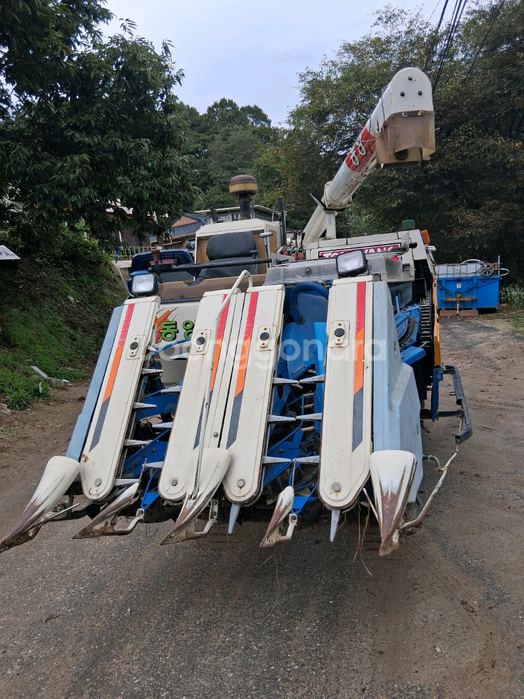 동양 콤바인 H6000G 판매--0