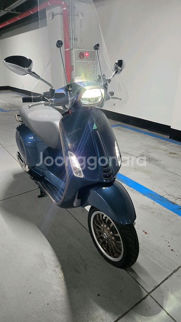 베스파 스프린트 코리아 에디션 신차급 판매--2