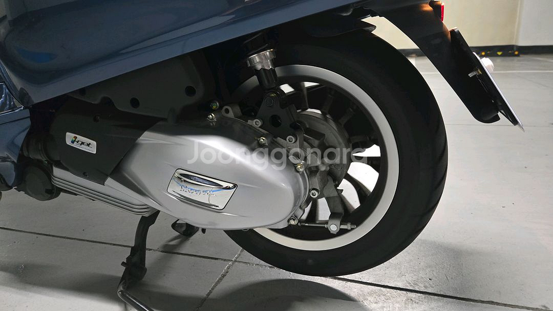 베스파 스프린트 코리아 에디션 신차급 판매--7