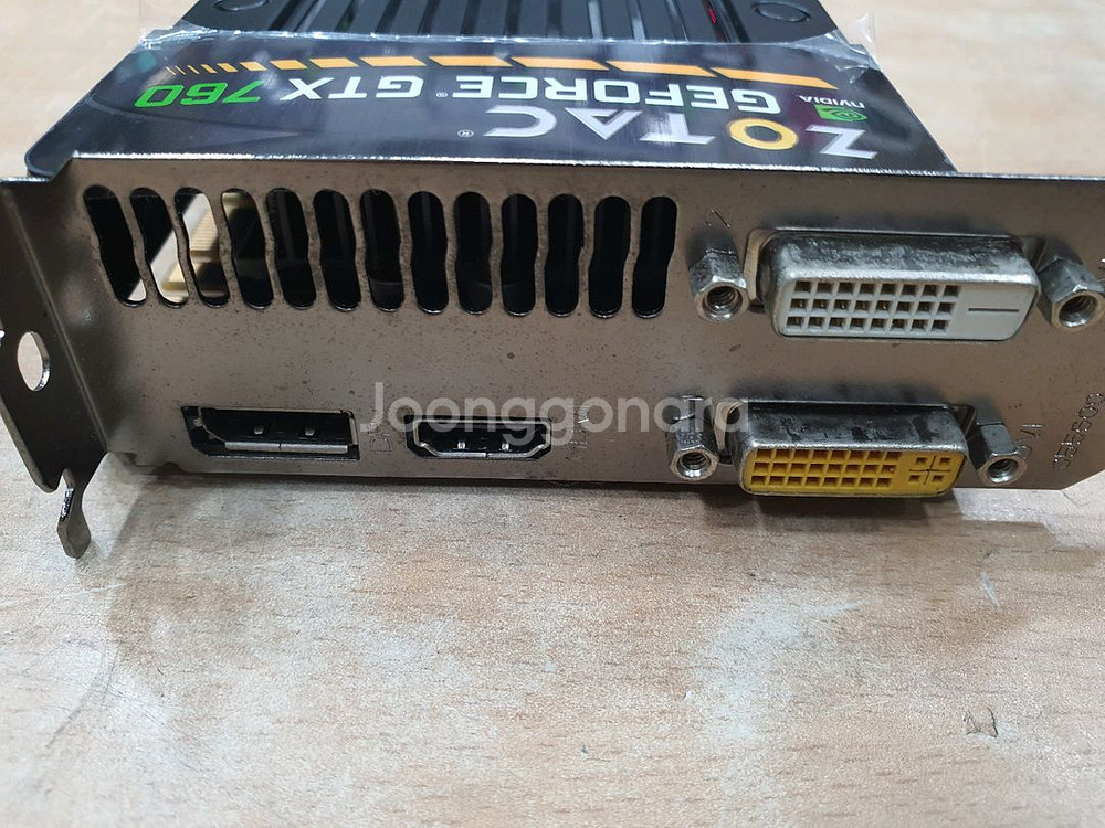 ZOTAC GTX 760 2G 그래픽카드--3
