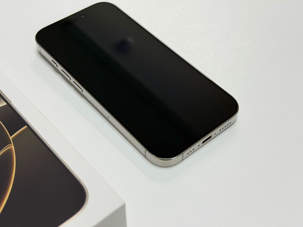 아이폰16프로 홍콩판 물리 듀얼심 카메라 무음--3