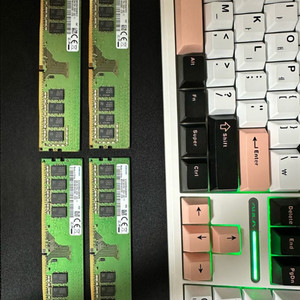 삼성전자 DDR4 2666 8GB 4개(32GB)