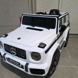 (실사용 0회)벤츠 지바겐 AMG 유아 전동차