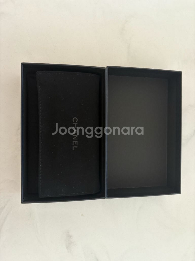 샤넬 클래식 플랩 카드지갑 AP1417 래커드 메탈--5