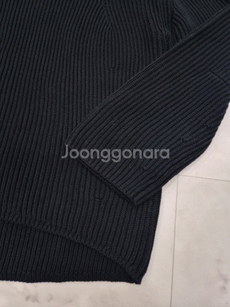 [xs]<COS>블랙니트--4