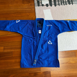 뱅가드X언디핏 UATCP 도복 A3 BLUE 판매합니다