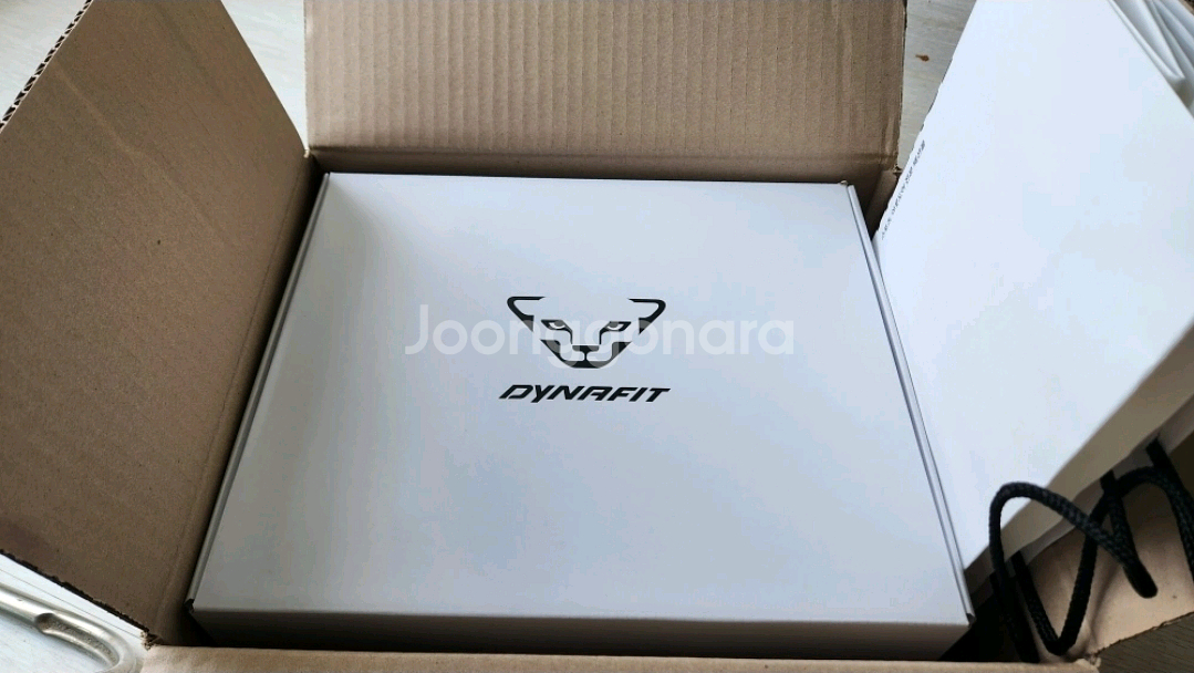 다이나핏 트레일러닝화 ULTRA DNA 270--1
