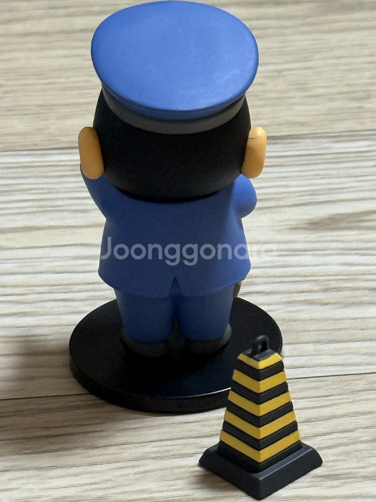 52toys 짱구 피규어 직업시리즈 2탄 짱구 짱아--9